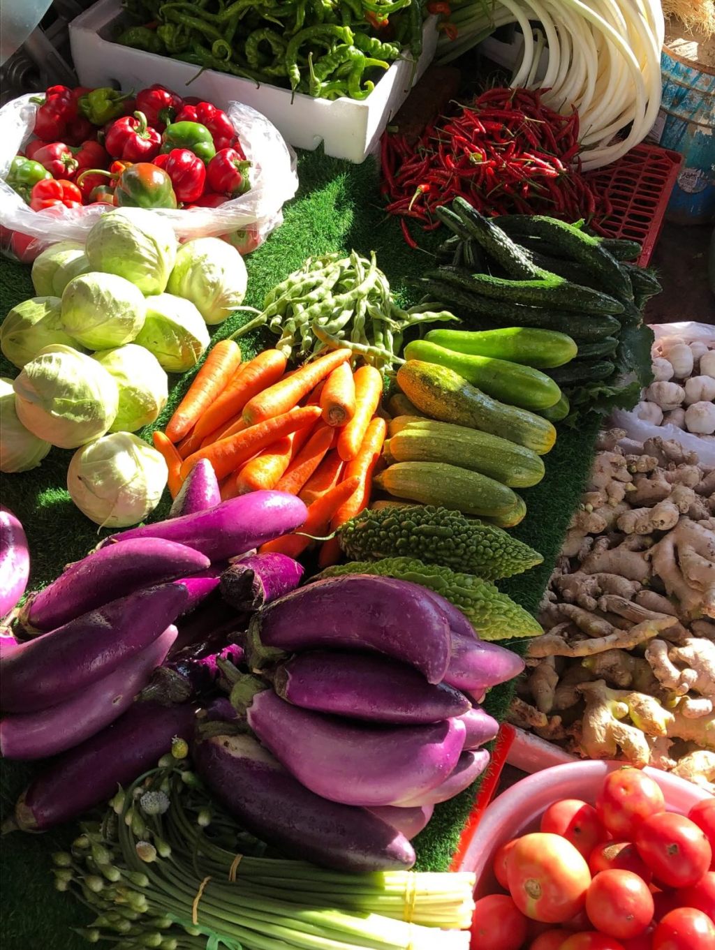 Đi Chợ Sớm: Đừng Mặc Cả Để Thắng, Hãy Mặc Cả Để Có Thêm Một “Bà Chị” Kết&nbsp;Nghĩa